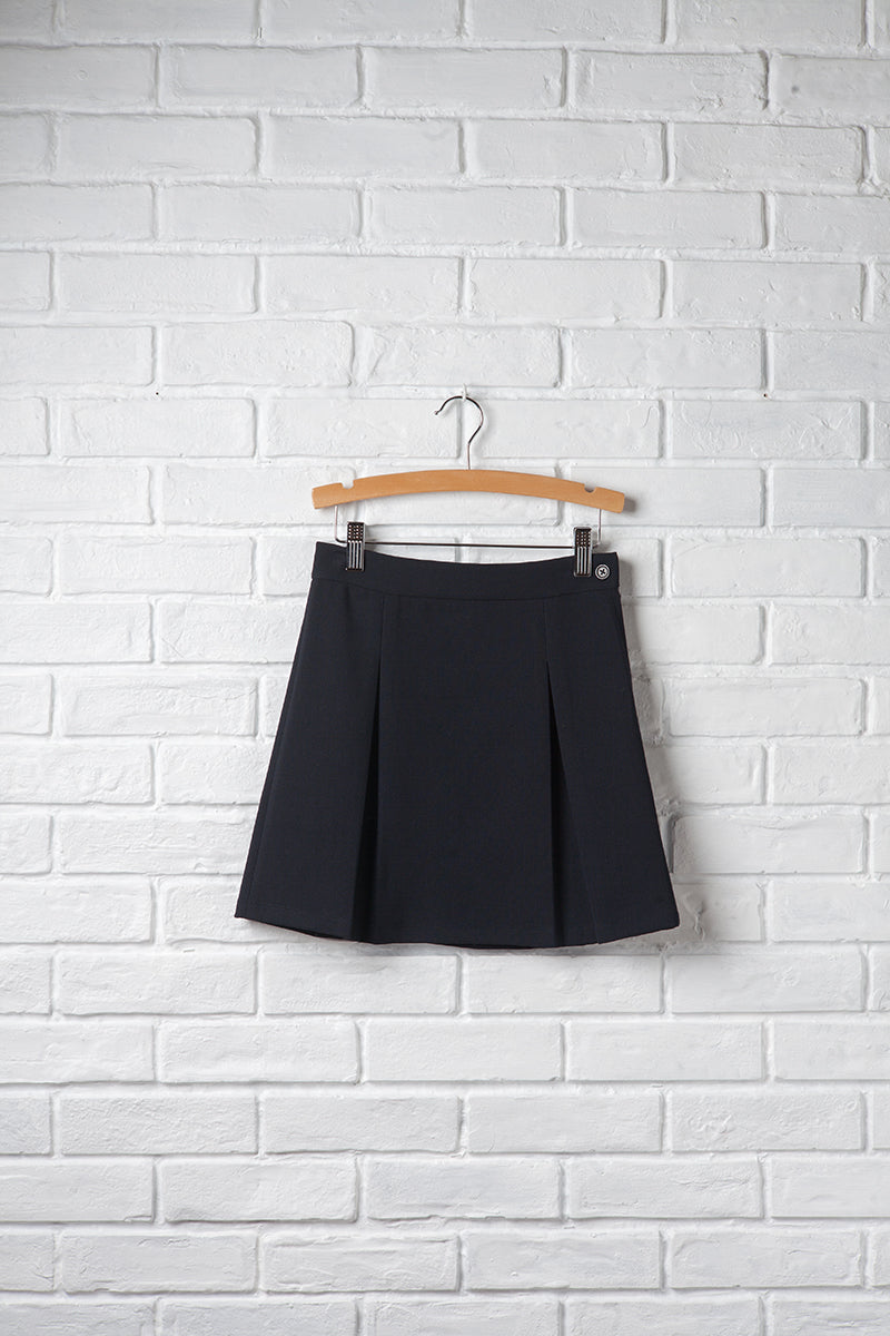 Two Pleat Skirt – Untold Horizons