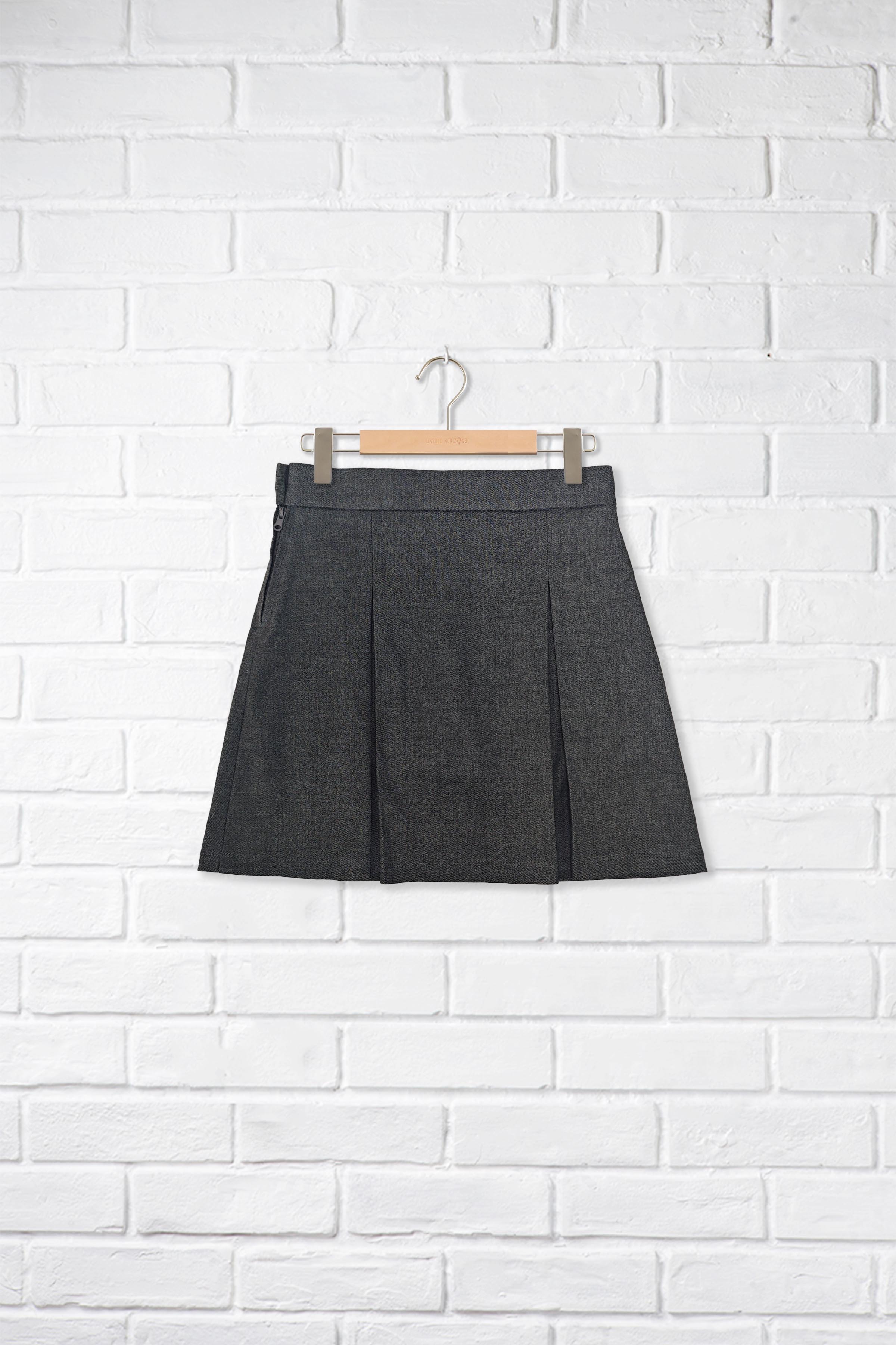 NEW! Girls Two Pleat Skirt